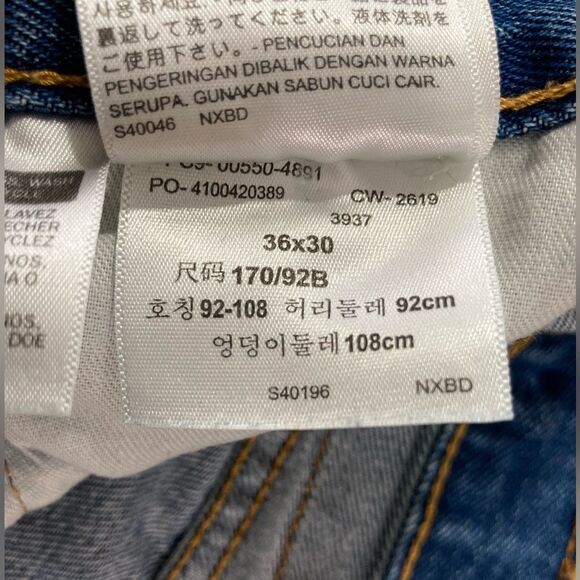 Levi's 550 Jeans Men's 36X30 Blue Denim Relaxed Fit Tapered Leg Casual - Picture 8 of 13